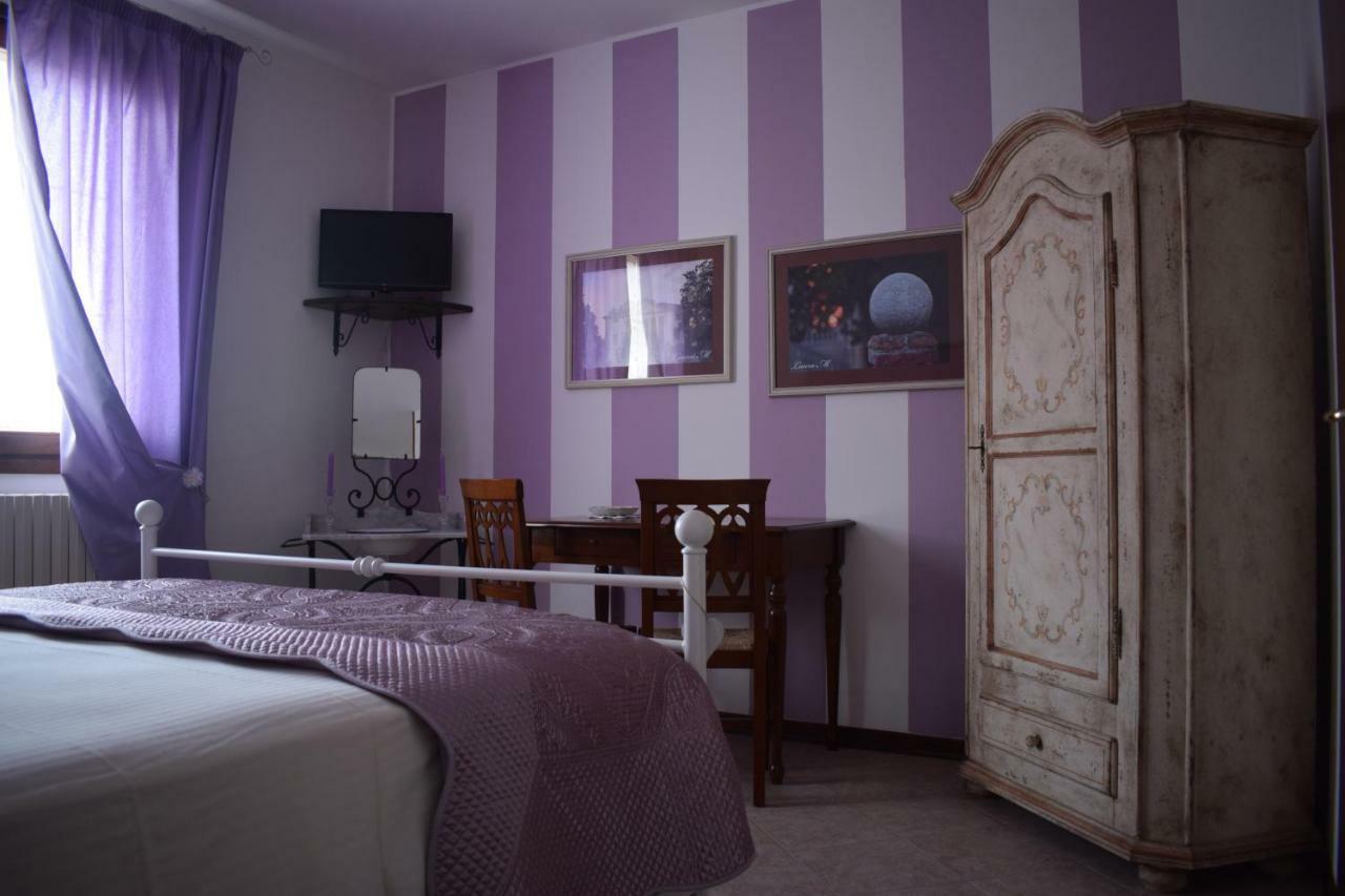Bed and Breakfast A Casa Di Laura Оккьобелло Экстерьер фото